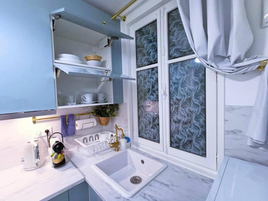 Apartament Au Petit Trianon Bleu Wersal Zewnętrze zdjęcie
